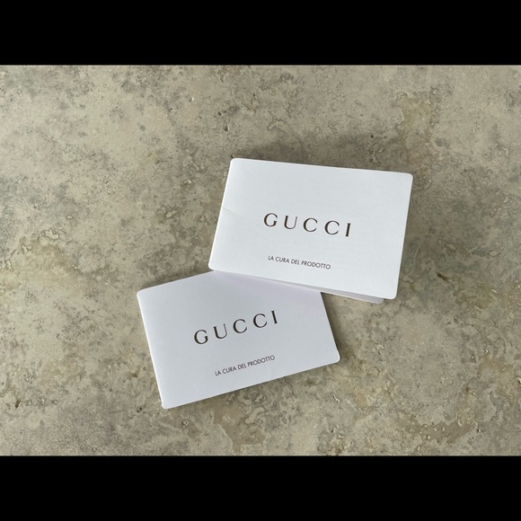 Gucci Original Cream Duffle Bag with Details in Black and Green - Picture 15 of 16